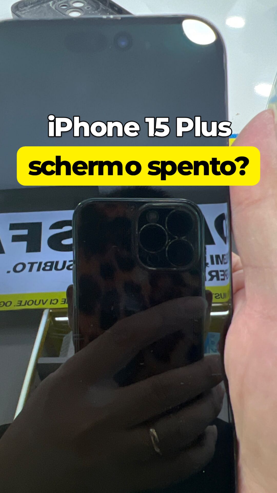 iPhone 15 Plus · Schermo