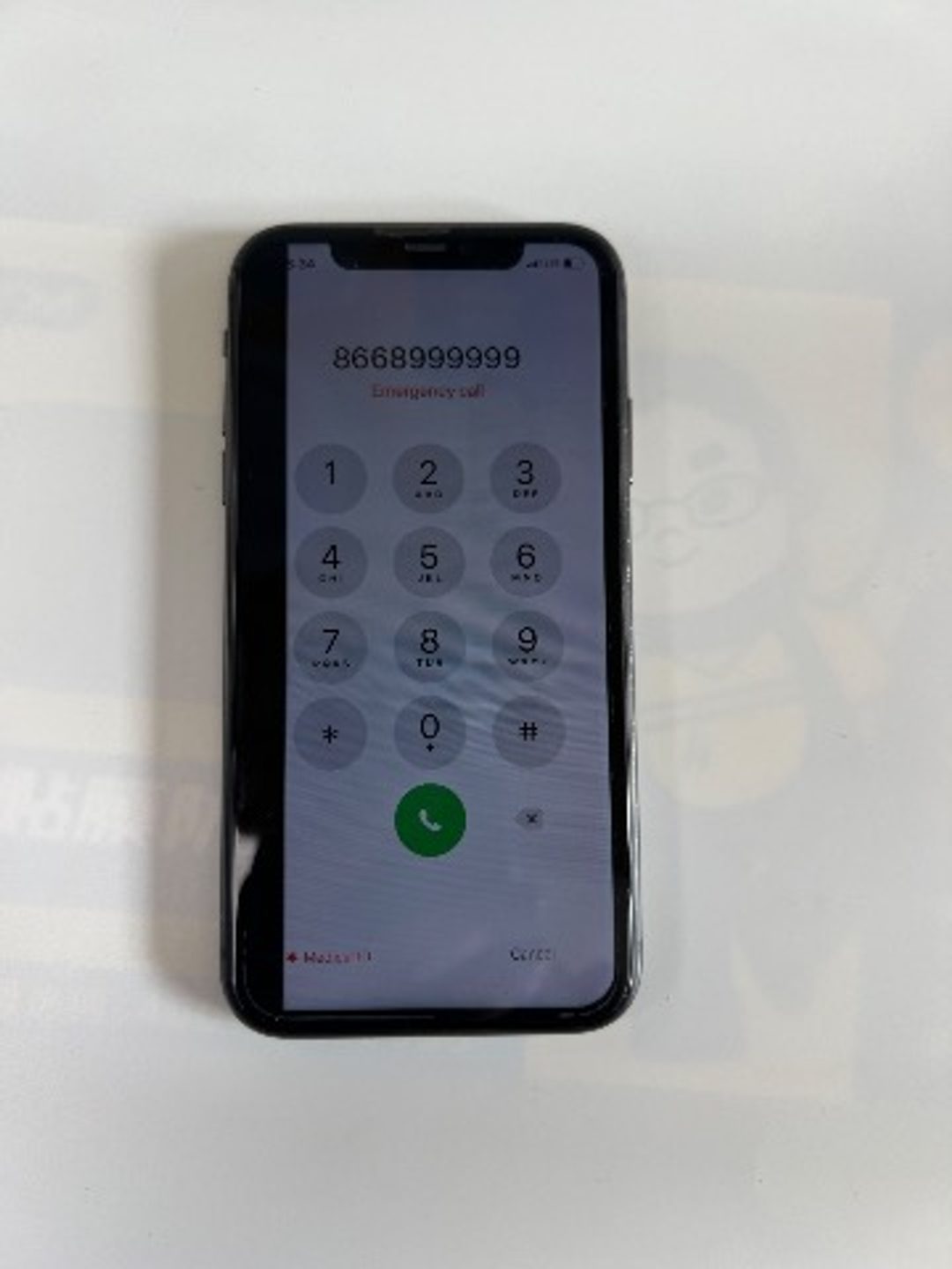 iPhone 11 · Schermo