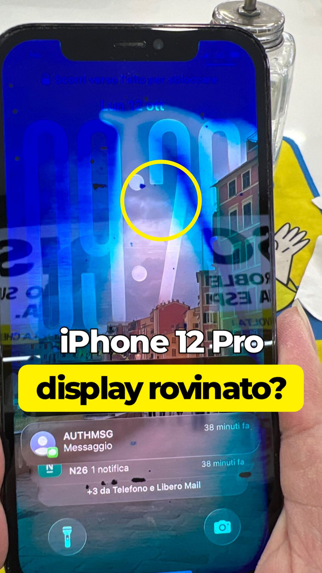 iPhone 12 Pro · Schermo